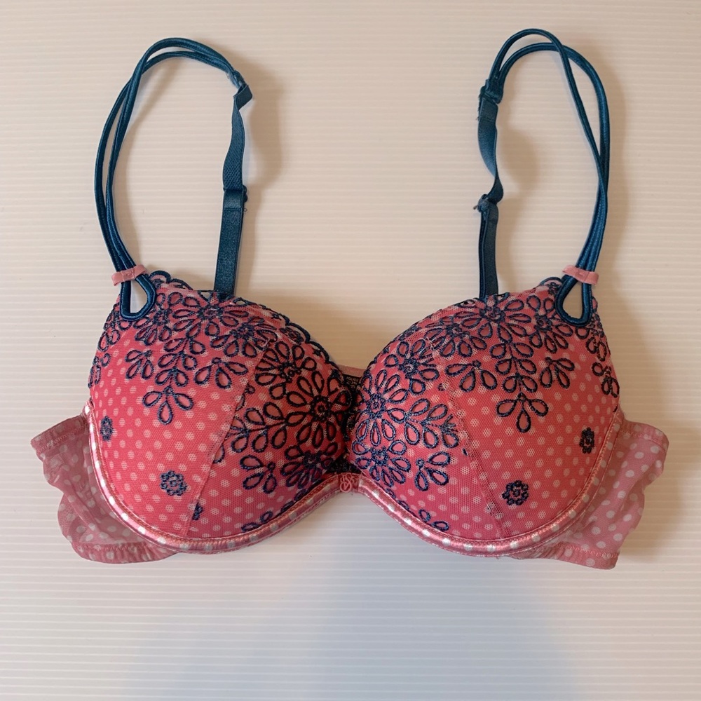 Victoria’s Secret Bra